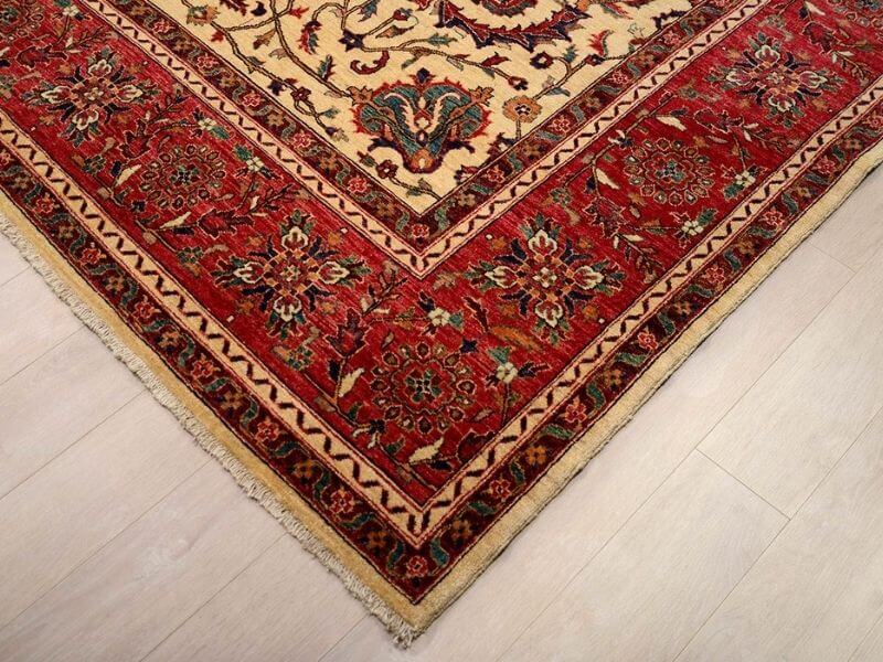 Шерстяные ковры впитывают запахи